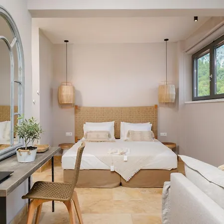 Hotel Kinira * Koinira